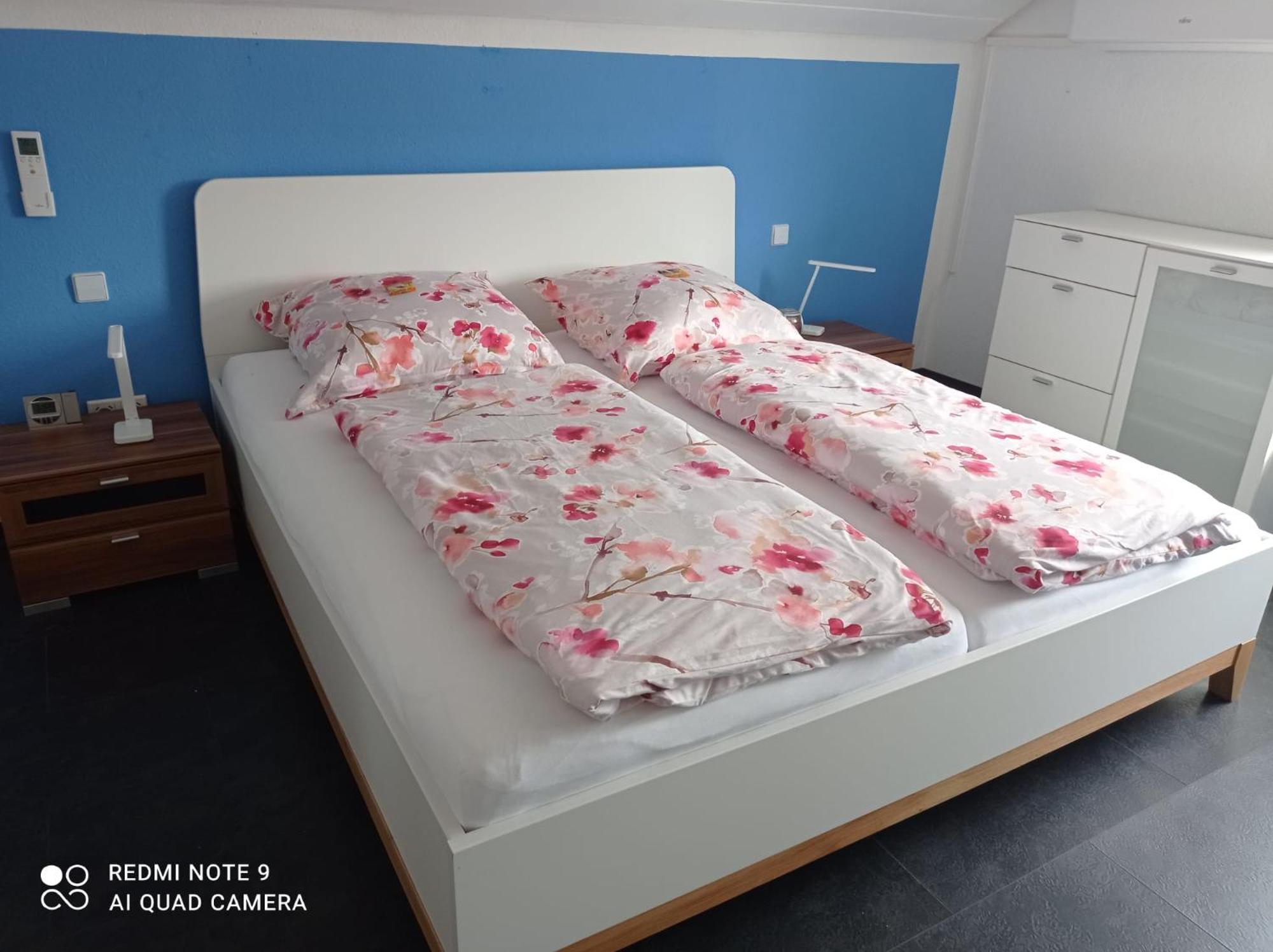Moderne Ferienwohnung Neckarschleife Mit Klimaanlage Kirchheim am Neckar Exterior foto